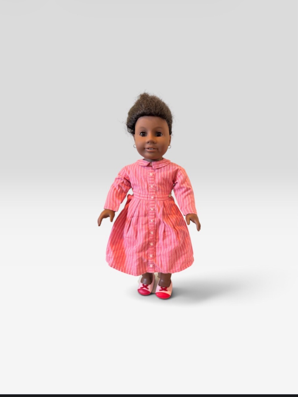 Beautiful vintage Pleasant company Addy walker doll with outfit.